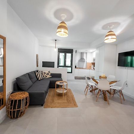 Apartment Andrea In Malaga Center ภายนอก รูปภาพ