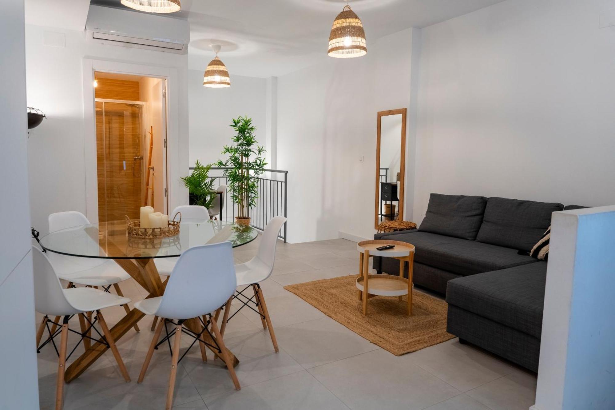 Apartment Andrea In Malaga Center ภายนอก รูปภาพ