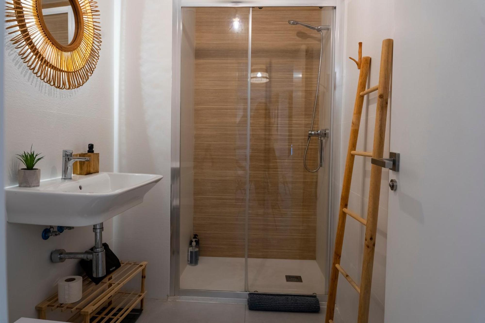 Apartment Andrea In Malaga Center ภายนอก รูปภาพ